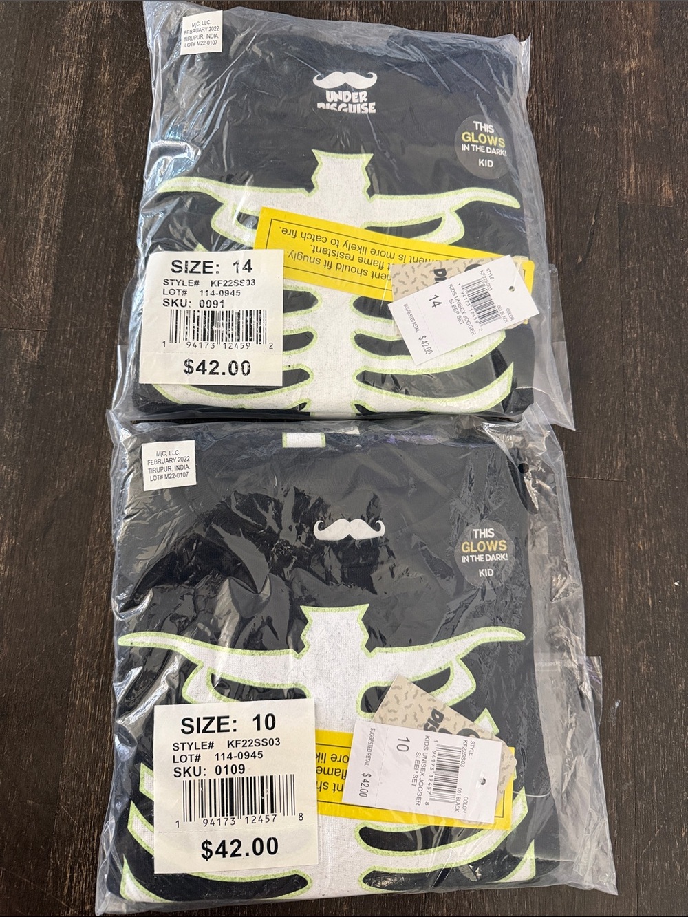 Under Accuse Kids Black Glow-in-the-Dark Skeleton Pajama Bottoms